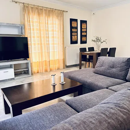 House Tsoukalas Nasos アパート *